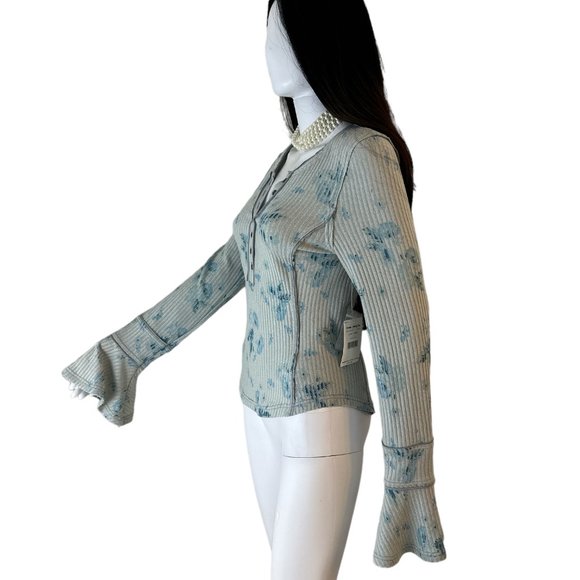 NWT Free People Grey Floral Ribbed Henley Long Bell Sleeve Boho Top S - Picture 5 of 9
